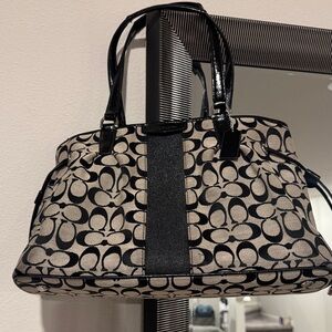 Stylish Black and Cream Handbag